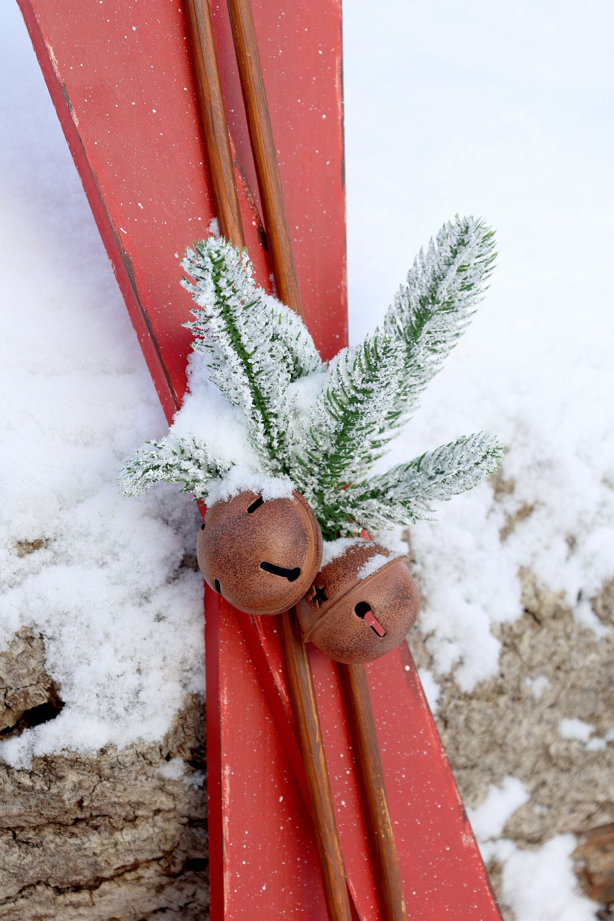 Deko Ski aus Holz mit Stöcken, 90 cm hoch, antique cherry