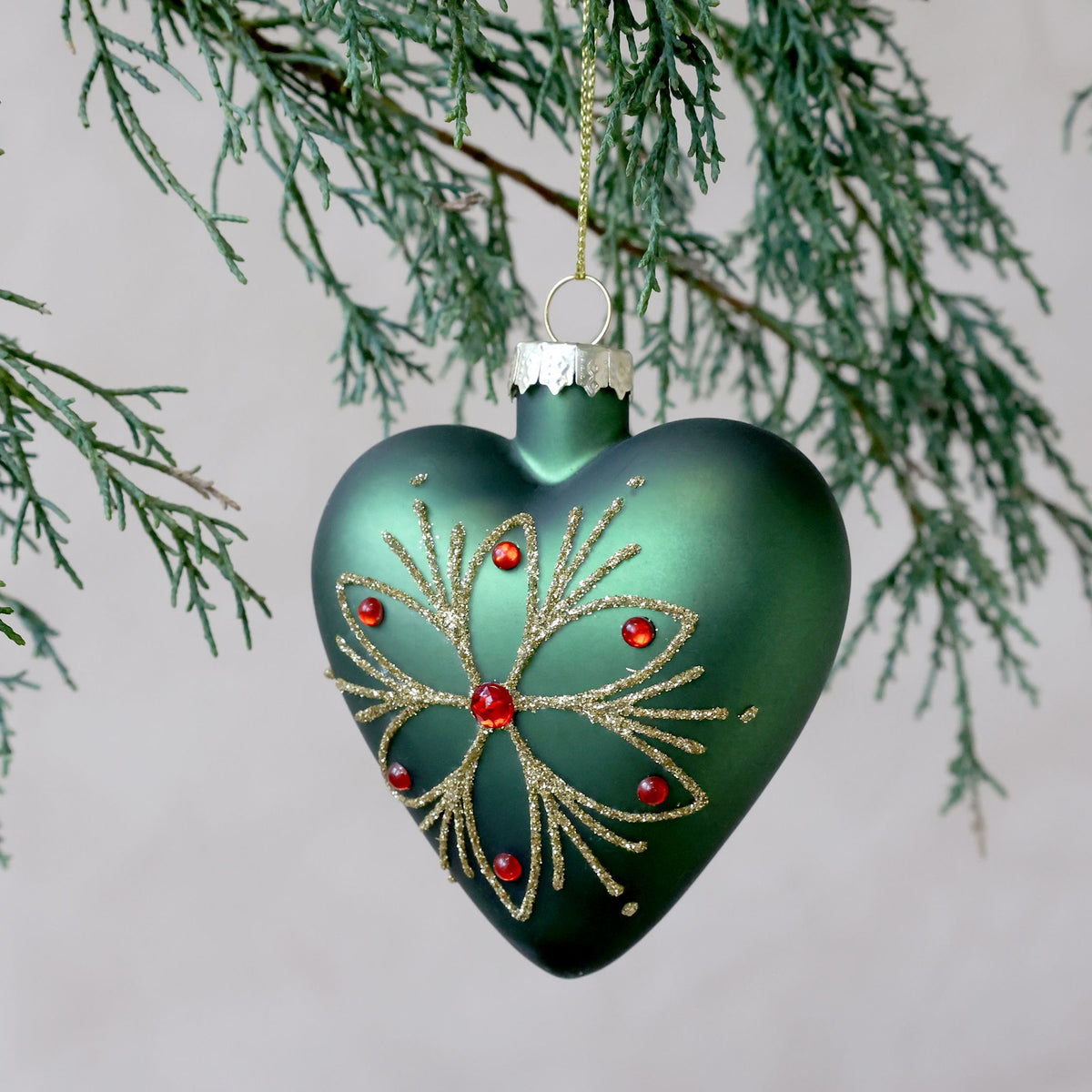 Weihnachtskugel Glas Herz mit Muster, Moos, 8 cm hoch