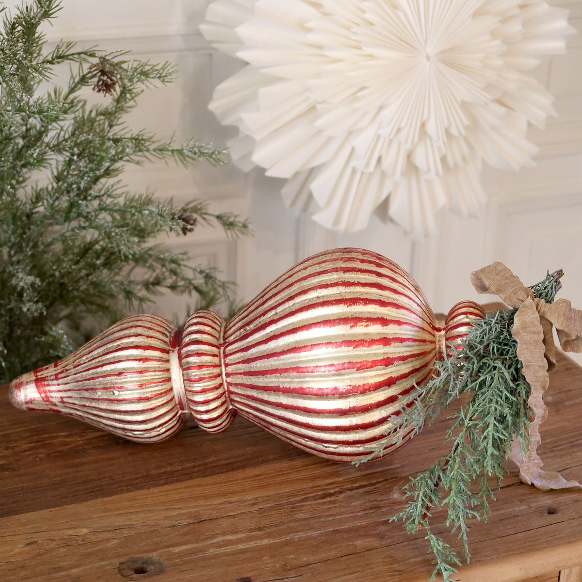 Ornament aus Glas und Eisen in Cherry und Champagner