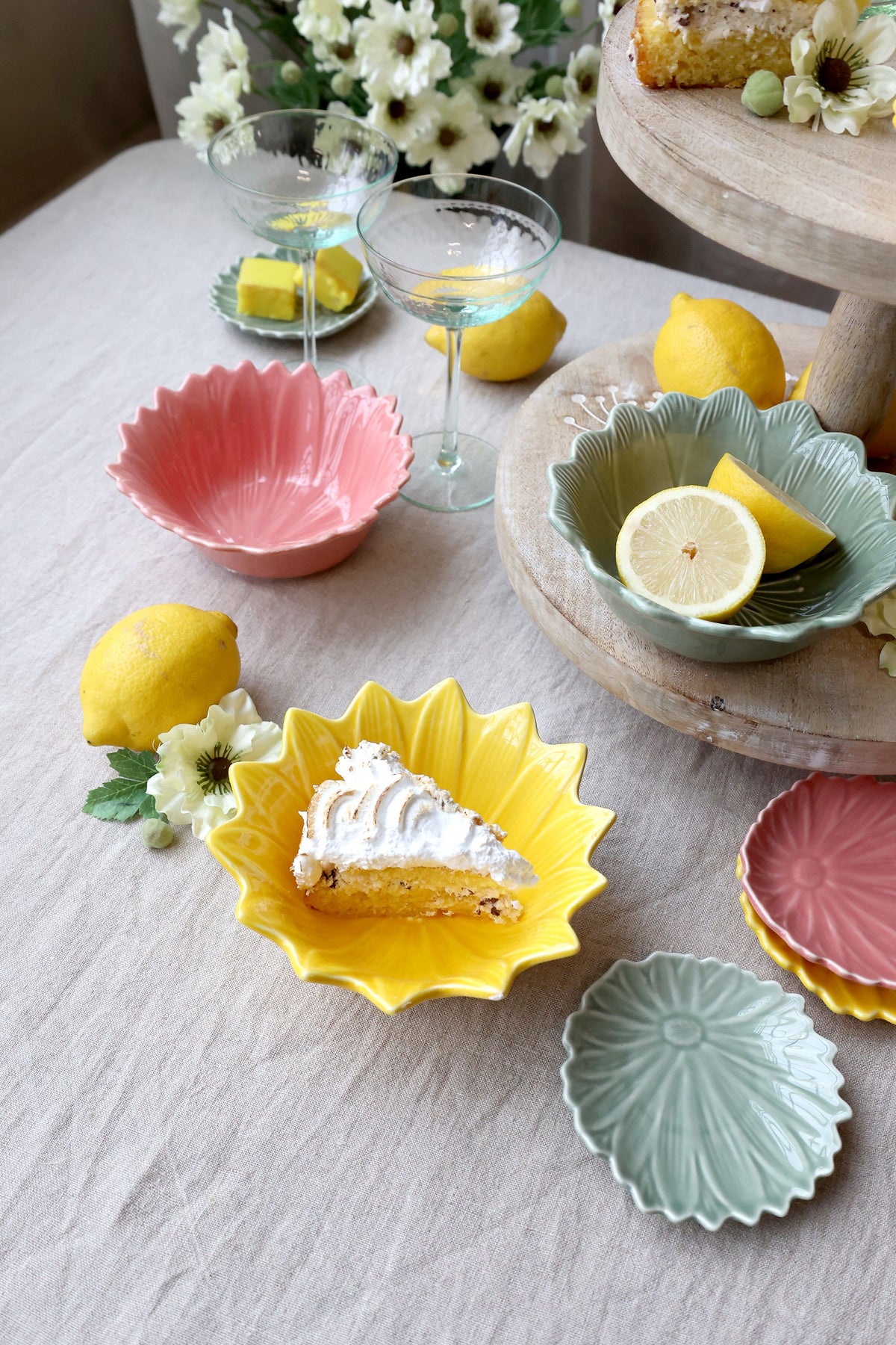Schüssel Blume aus Porzellan, 15 cm, melon