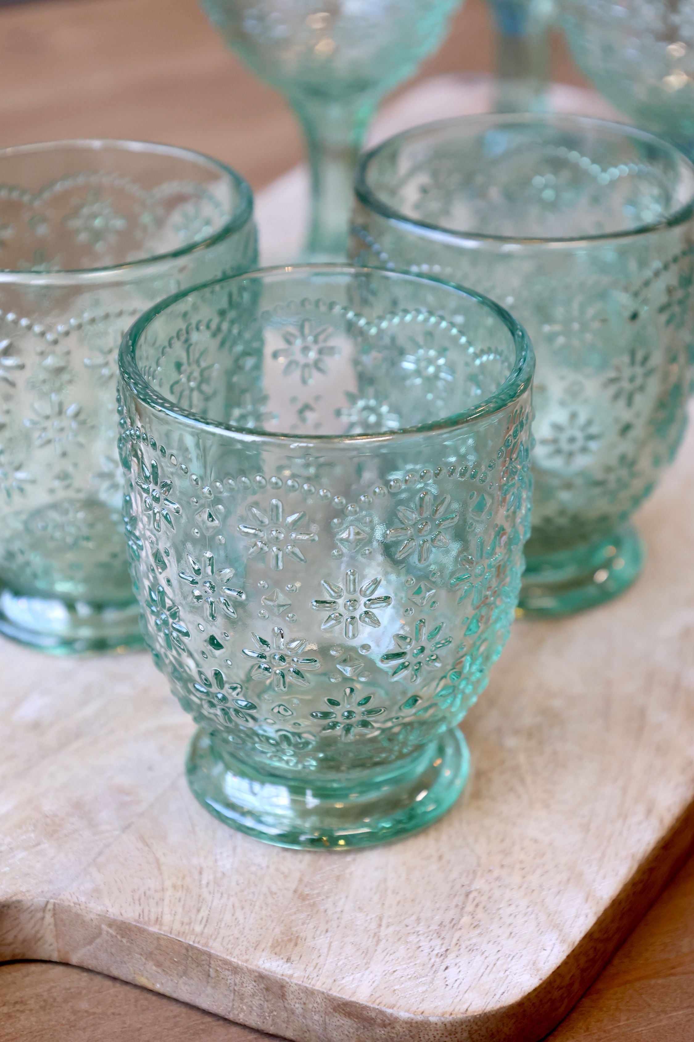 Windlicht aus Glas mit Muster, 10,5 cm hoch