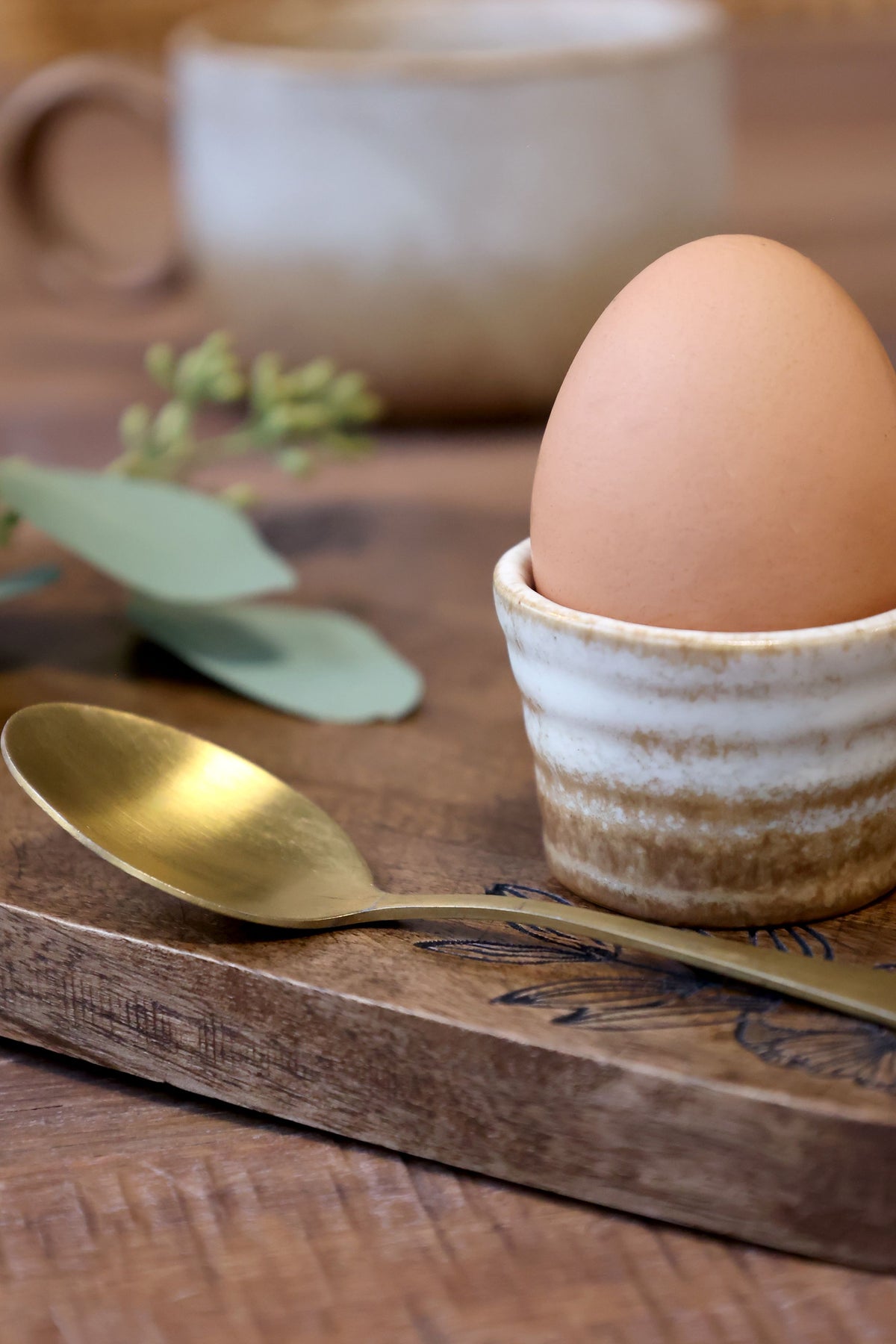Valence Eierbecher Design Steingut latte 3,5 cm hoch