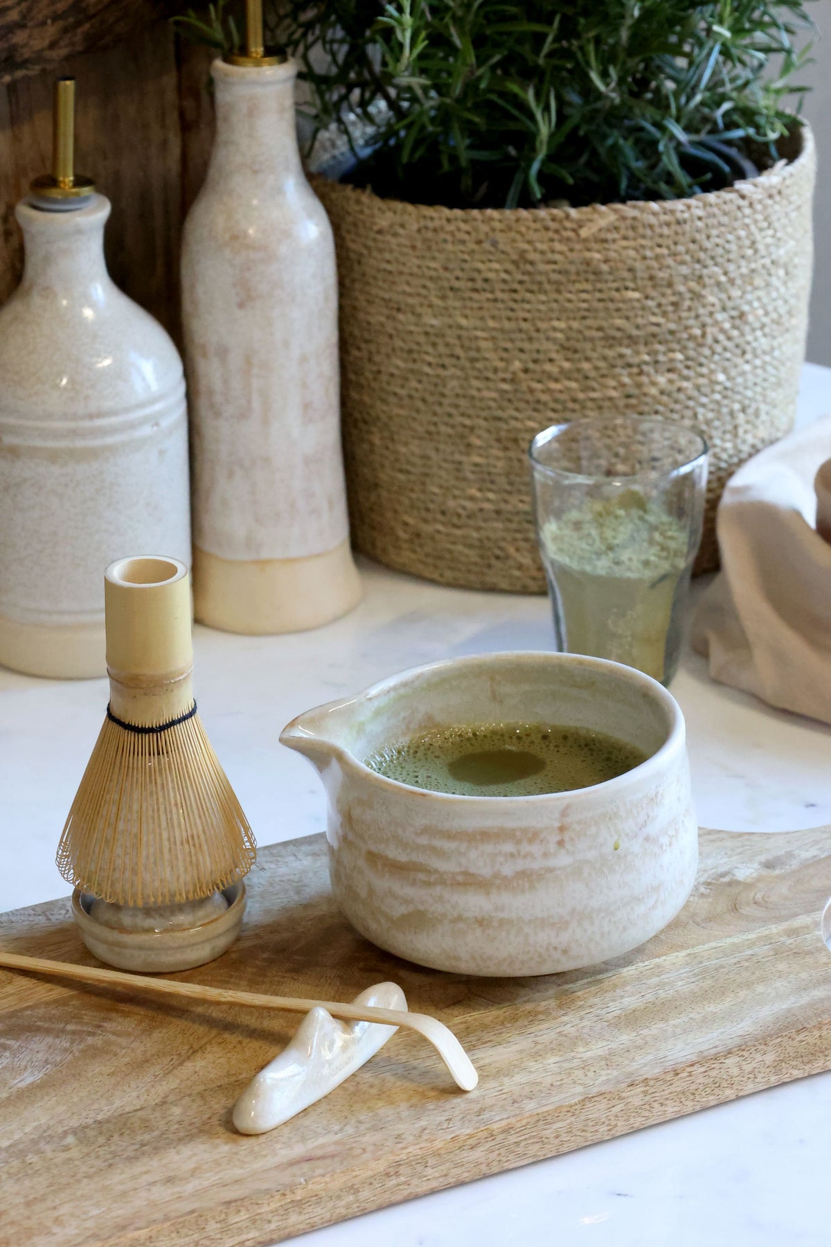 Matcha-Becher-Set mit 6 Teilen, Steingut und Bambus, creme