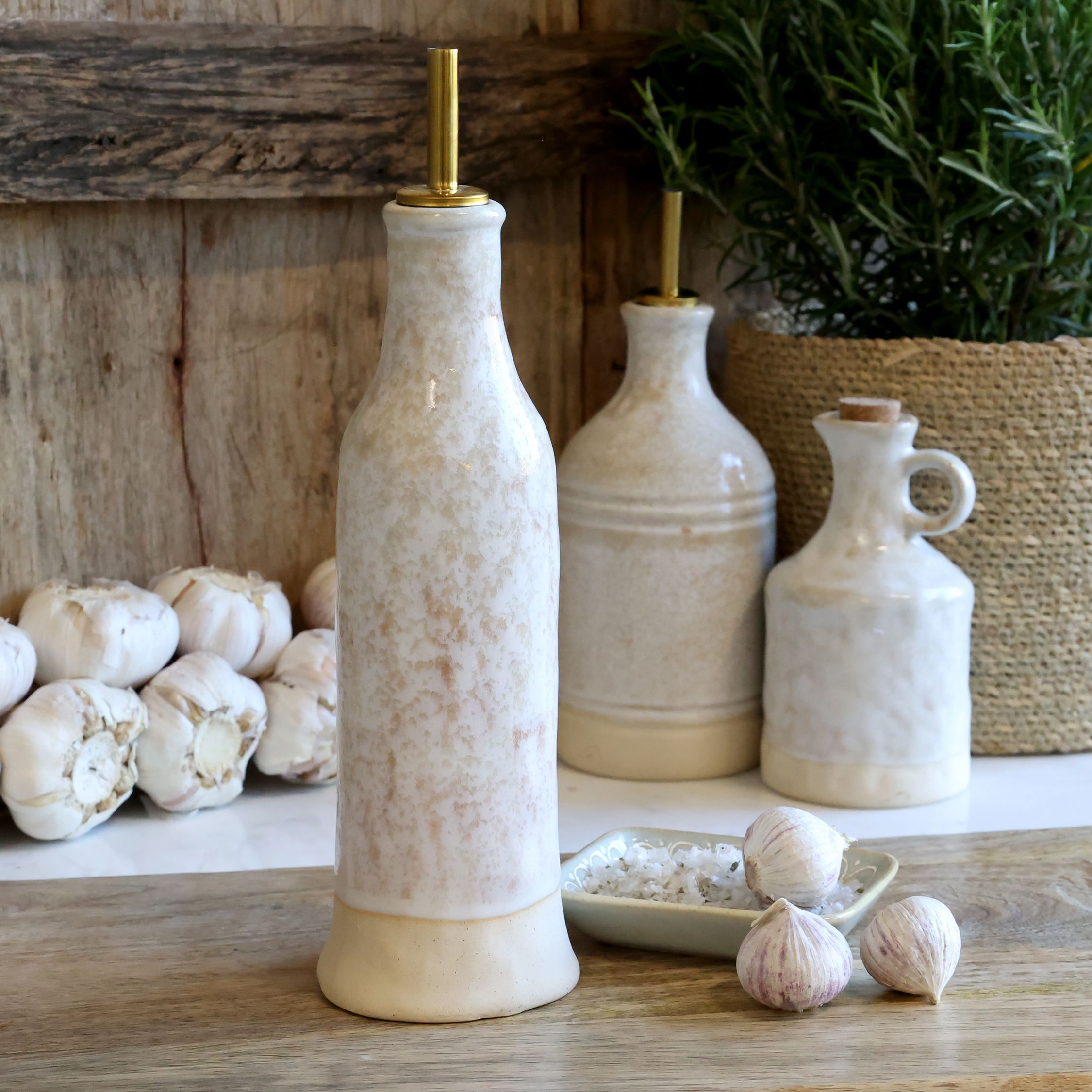 Steingut-Flasche mit Weinausgießer, 400 ml, creme
