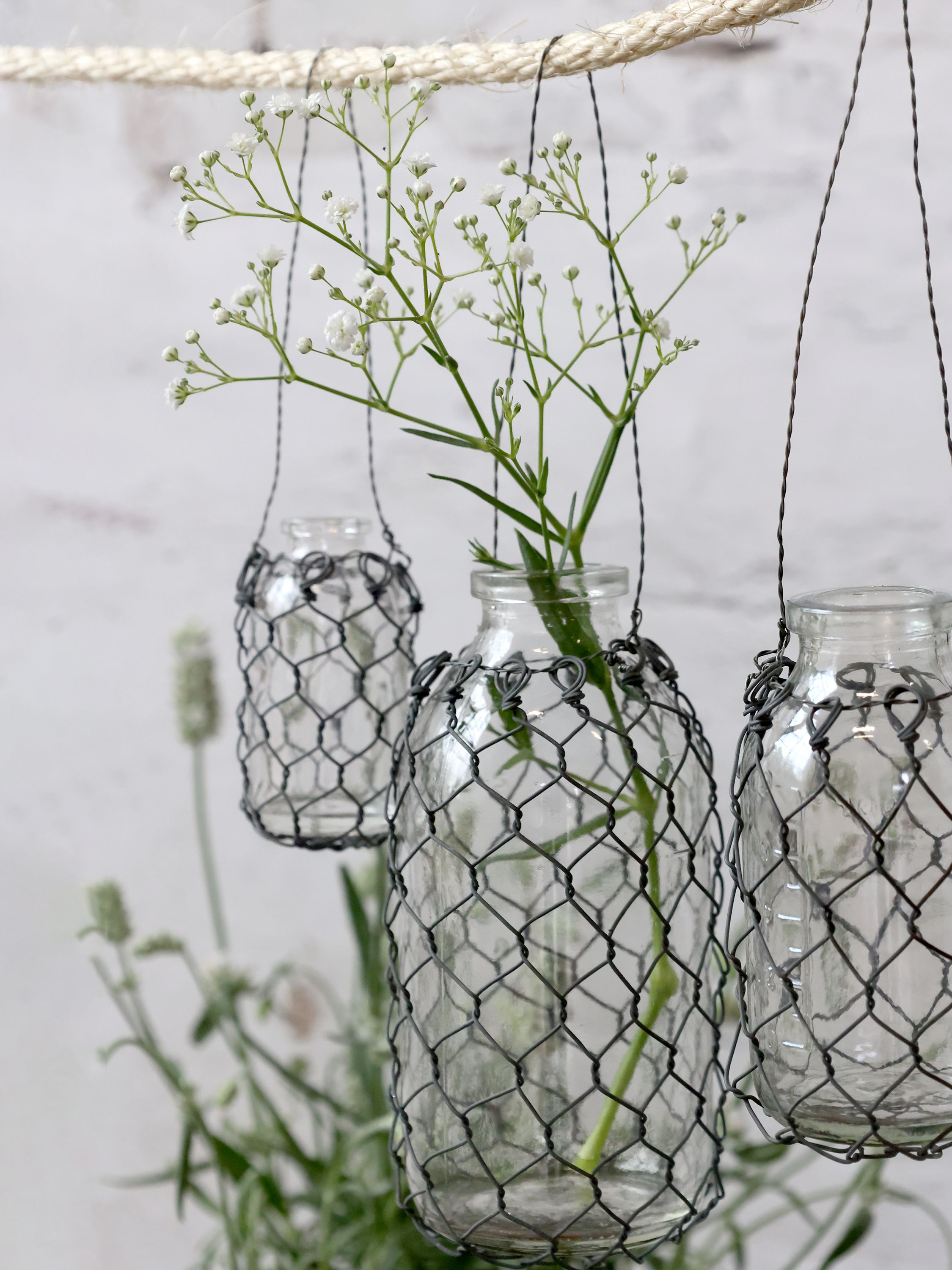 Vase zum Aufhängen aus Eisen und Glas, 13,5 cm hoch