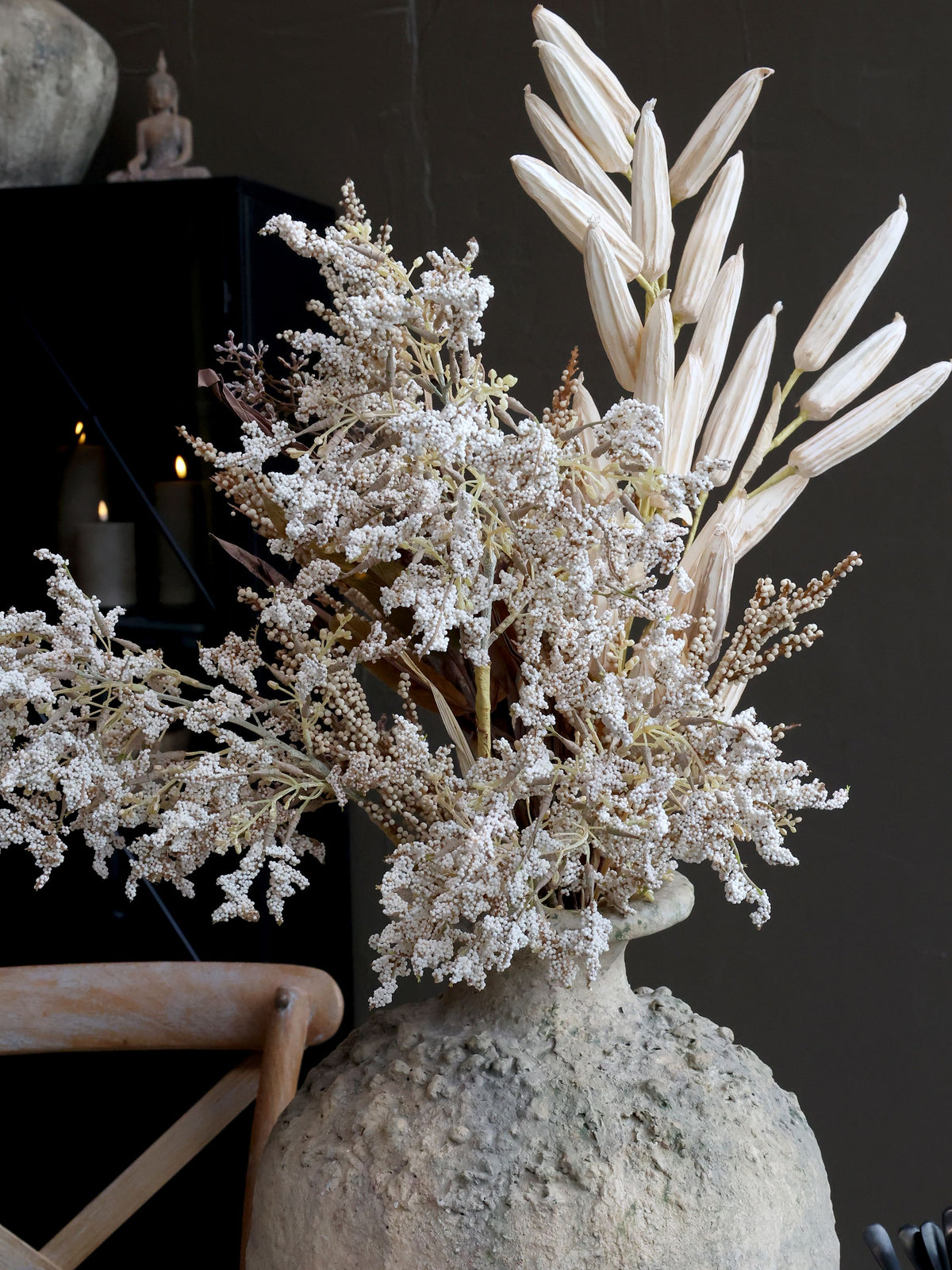 Antique Vase aus Polyresin, 39 cm hoch, creme