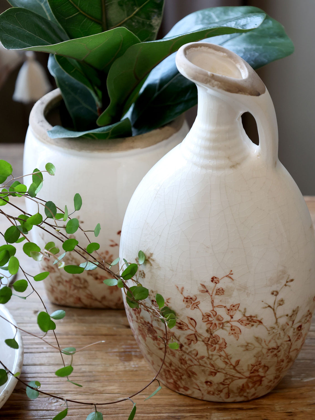 Chaville Kanne aus Keramik in Creme, 27 cm hoch