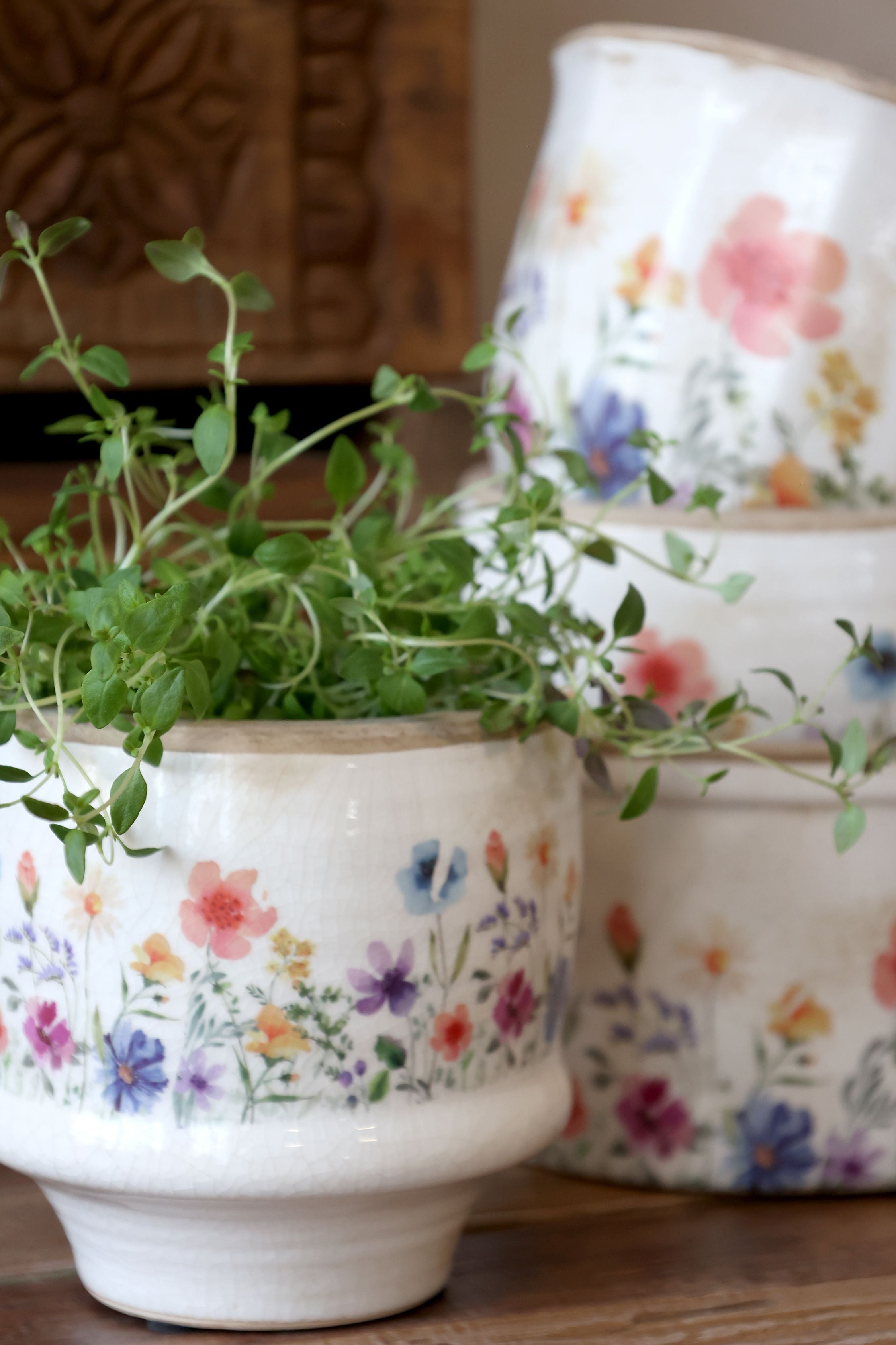 Übertopf mit Blumenmotiv, 10,5 cm hoch, creme, Keramik
