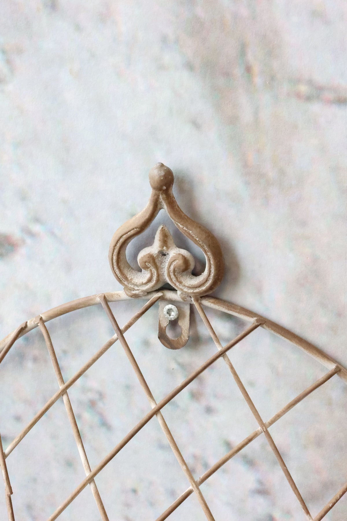 Wandaufsatz aus Metall, antique mokka, 65 cm hoch