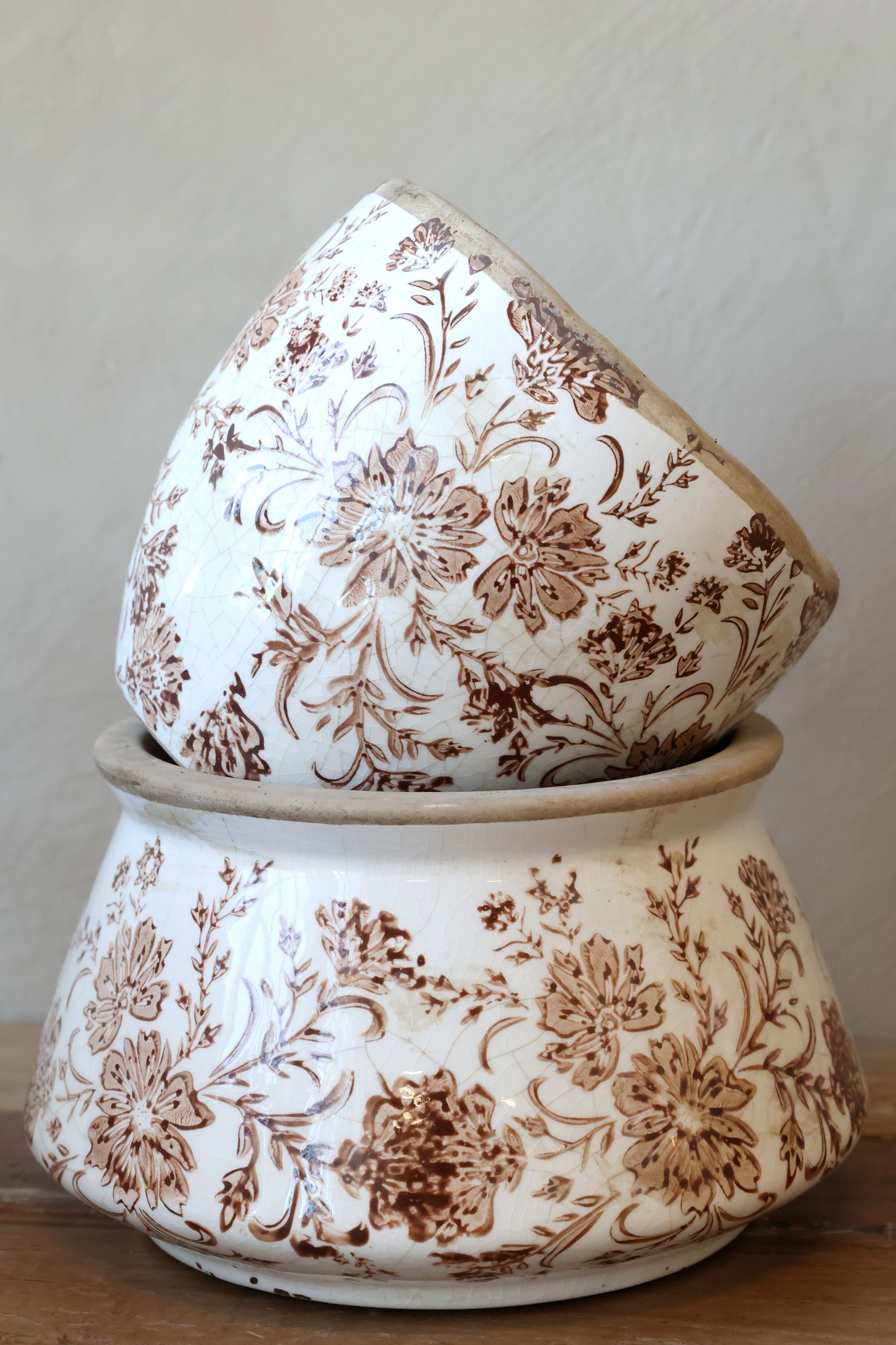 Grenoble Übertopf mit Blumenmotiv, Mokka, Höhe 13 cm