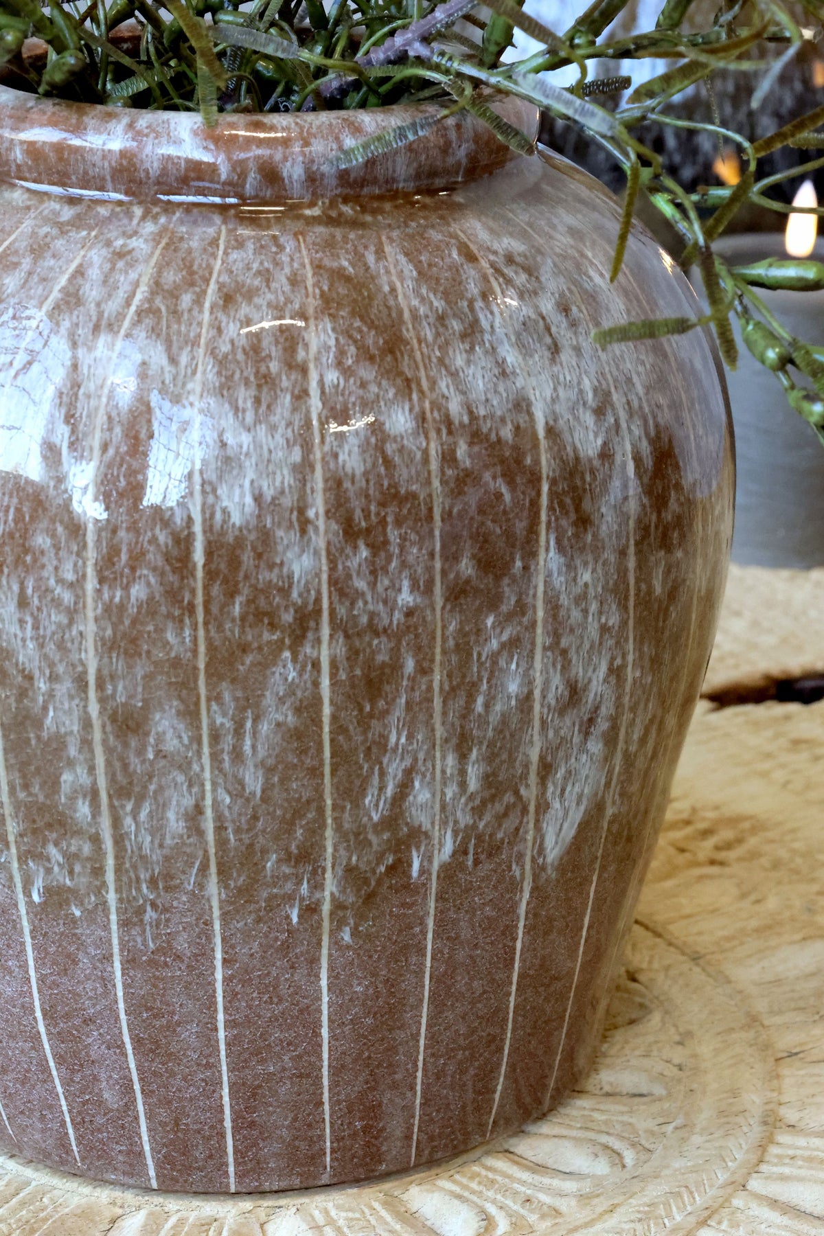 Vase mit Streifen in Mokka, 23 cm hoch