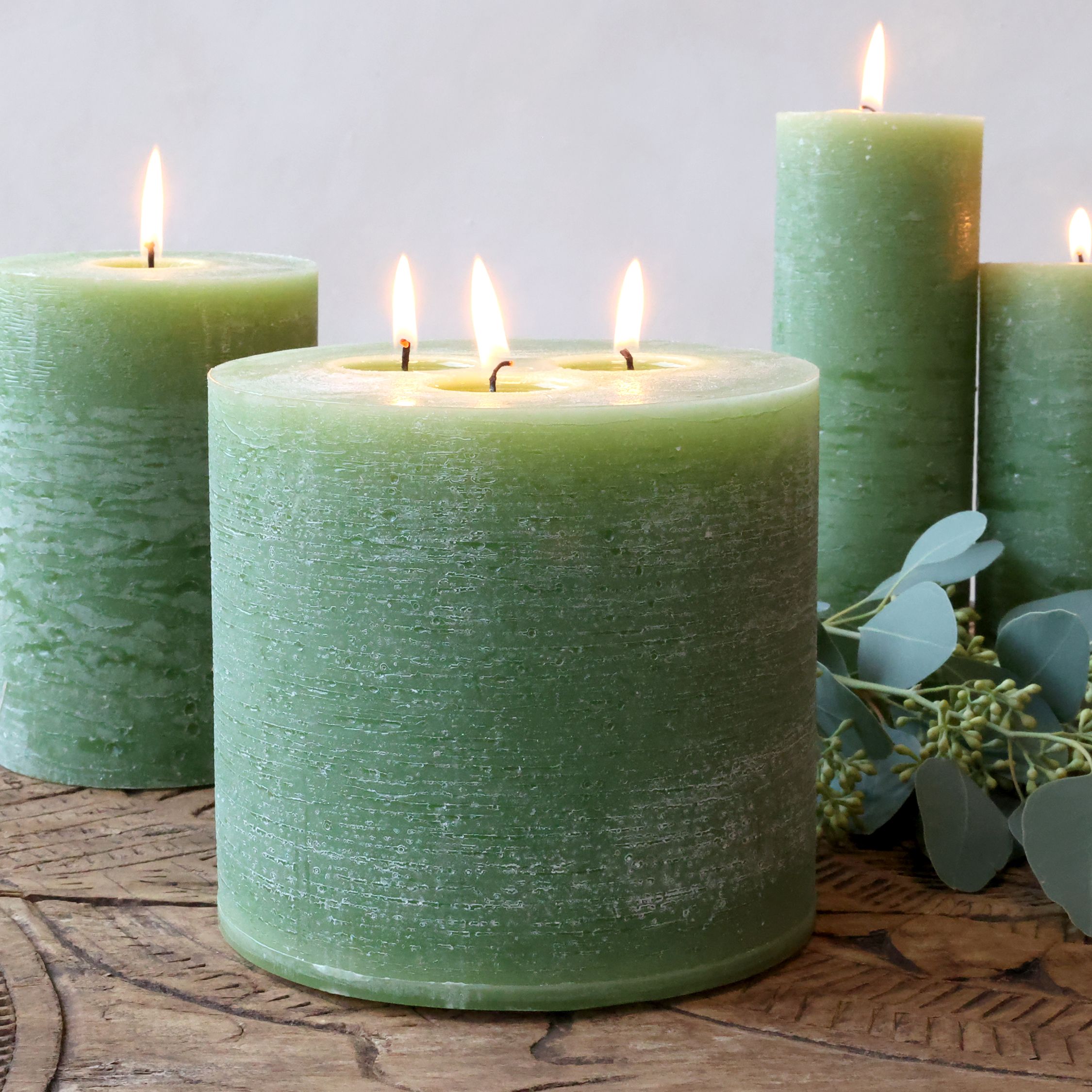 Macon Stumpenkerze mit 3 Dochten, forrest green, 15 cm