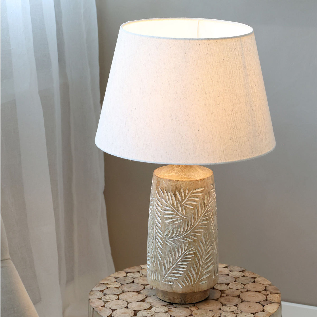 Tischlampe mit Holzfuss und Leinenschirm, natur, 57 cm hoch