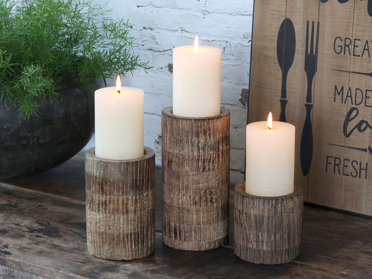 Kerzenständer für Stumpenkerzen aus Mangoholz, 15 cm hoch