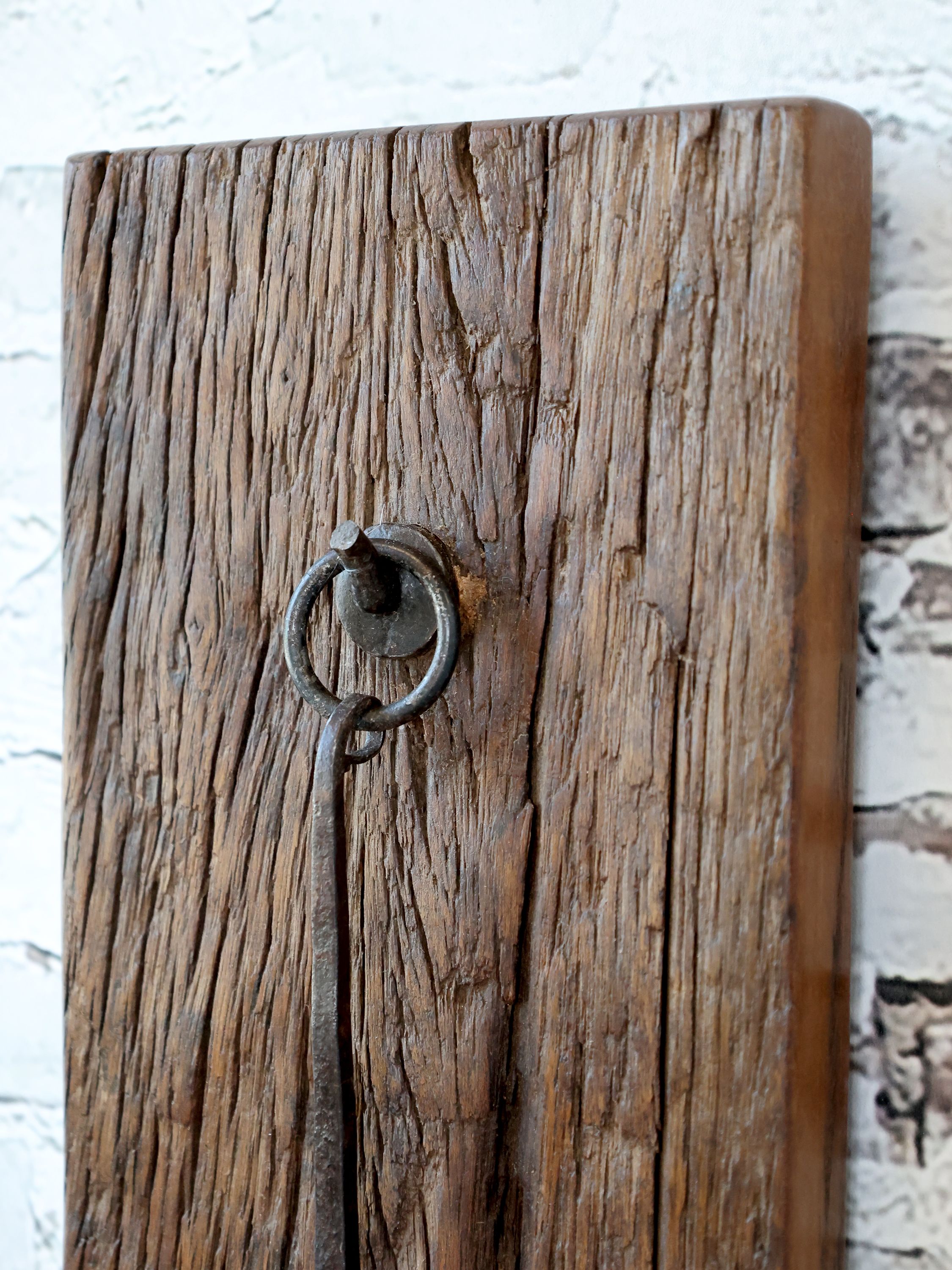 Wandkerzenhalter aus Recyclingholz mit Eisen, 46 cm hoch