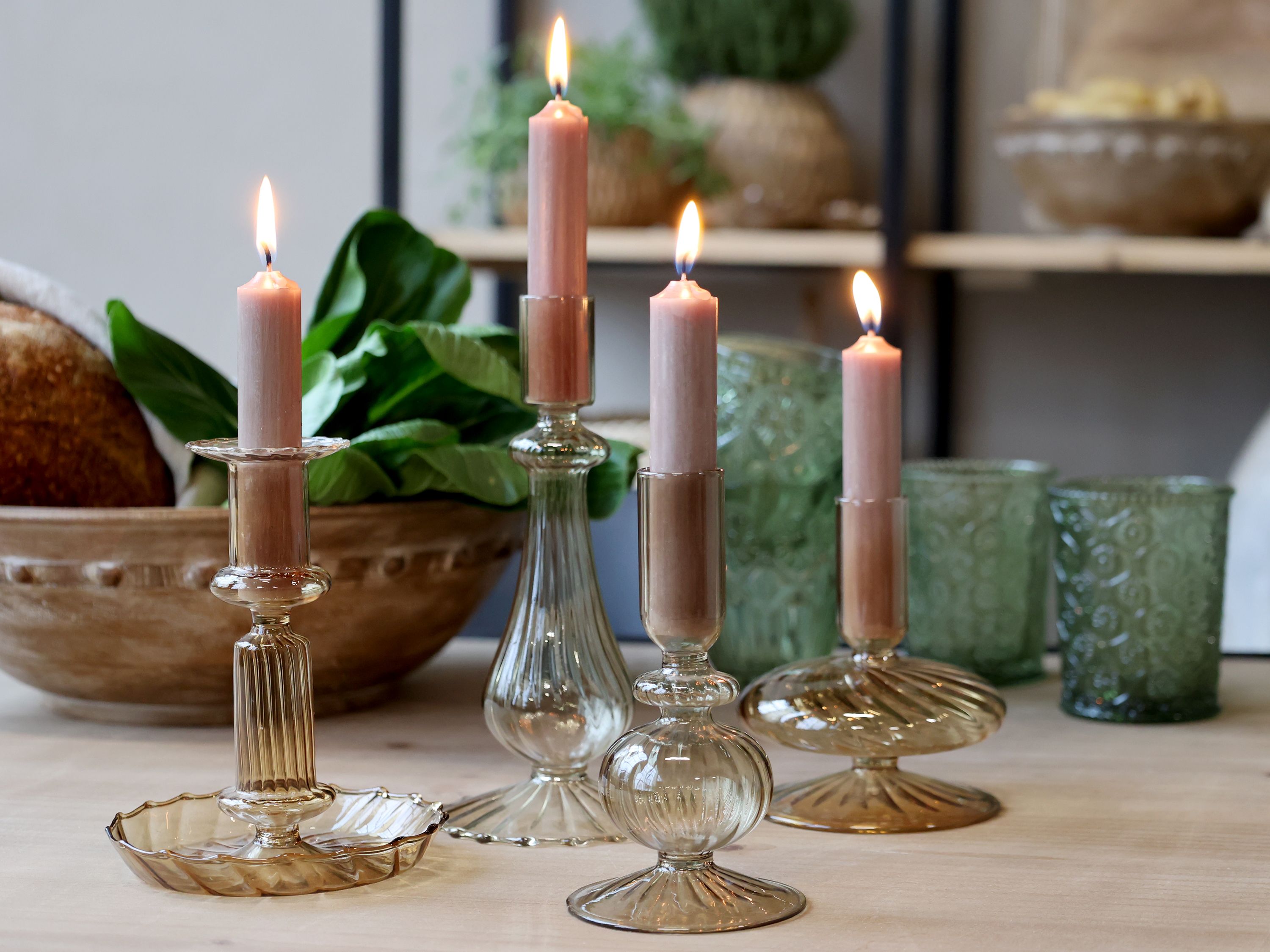 Kerzenständer aus Glas in Bernsteinton, 11,5 cm hoch