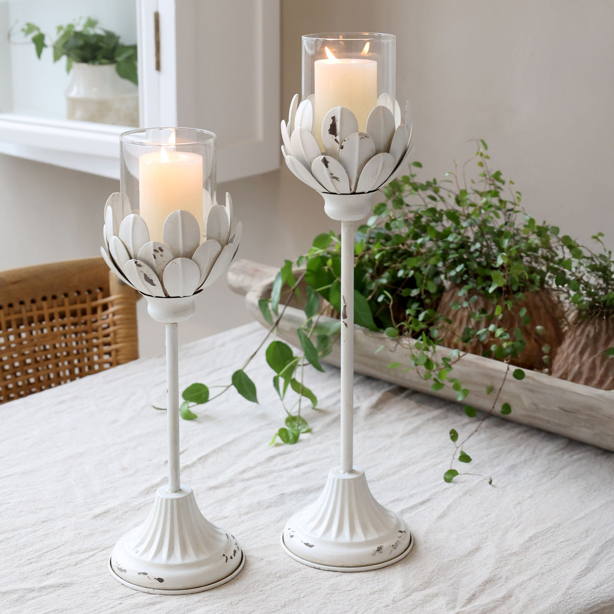 Windlicht auf Fuß antique creme, 43 cm hoch