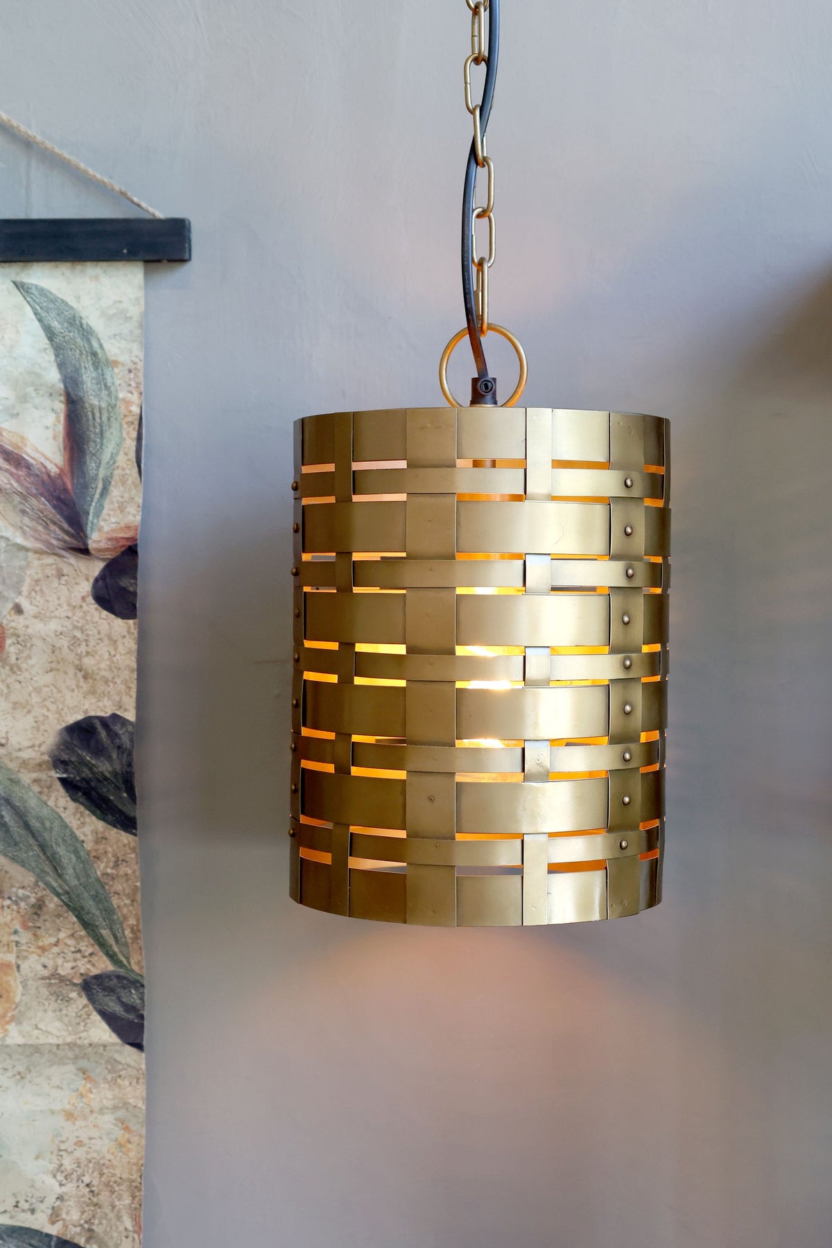 Lampe mit Muster aus Eisen und Messing, 31 cm hoch