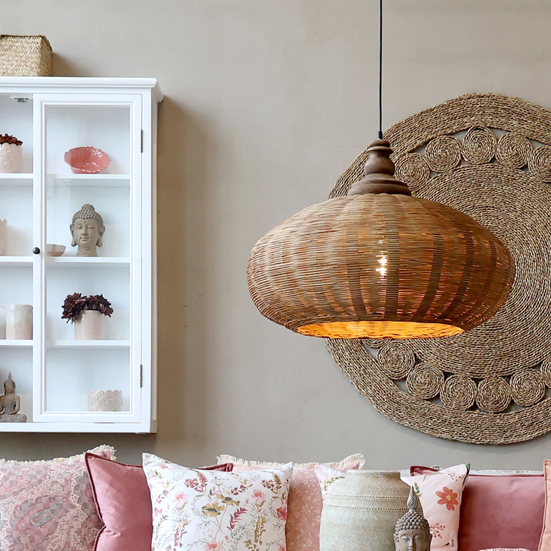 Lampe aus Rattangeflecht mit E27-Fassung, natur