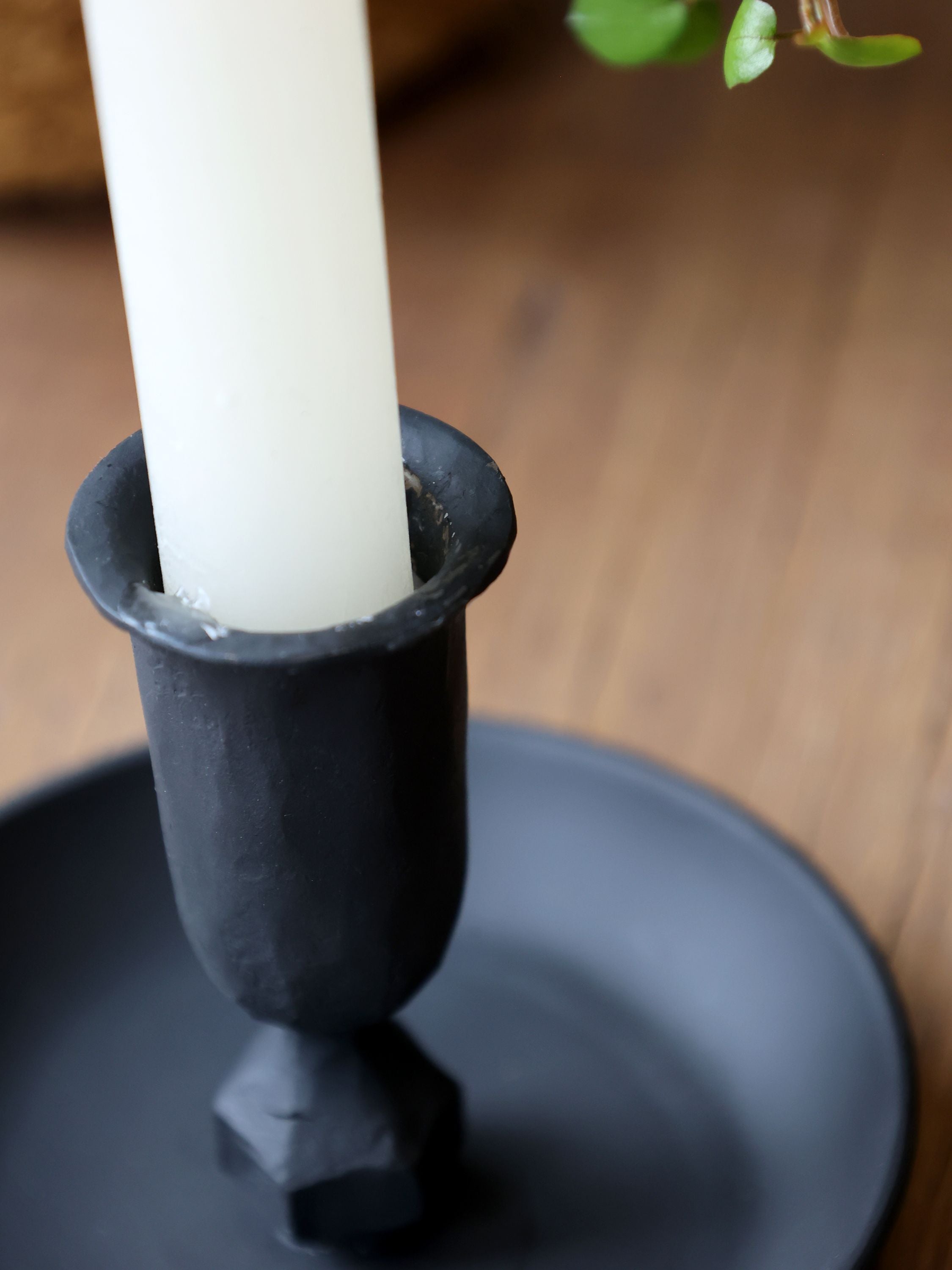 Kerzenständer aus Eisen, antik schwarz, 9 cm hoch