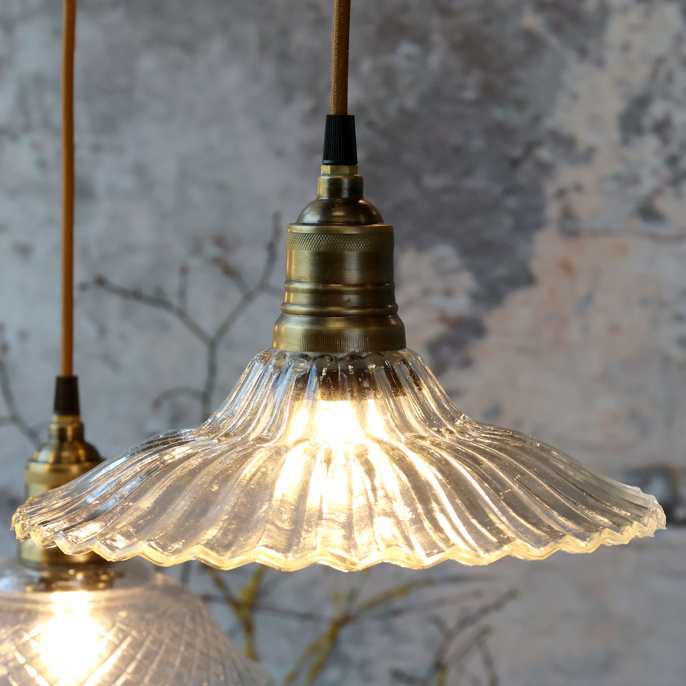 Lampe mit Messingoberfläche – klar, E27, 40 W