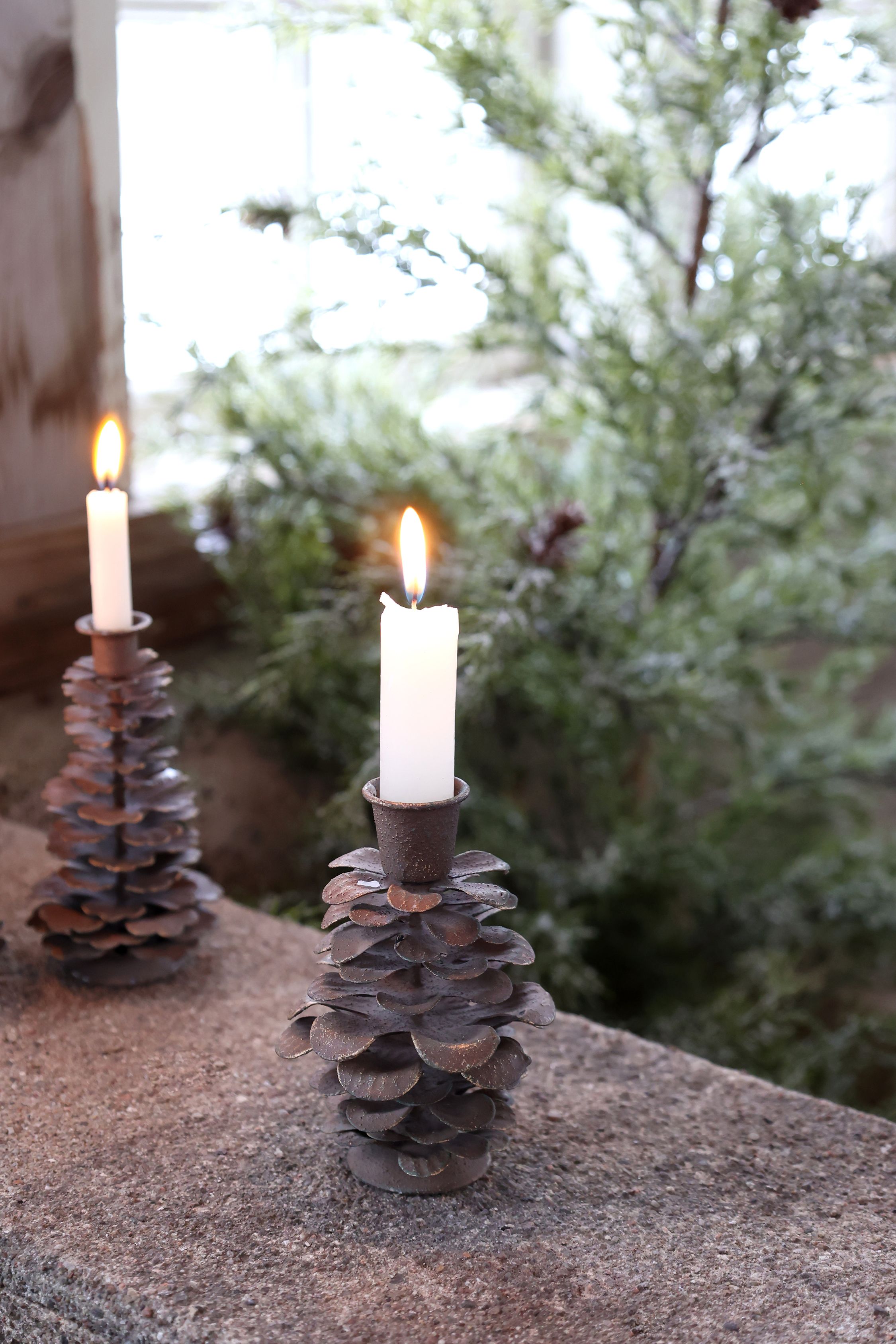 Kerzenständer Zapfen aus Eisen, antik mokka, 11 cm hoch