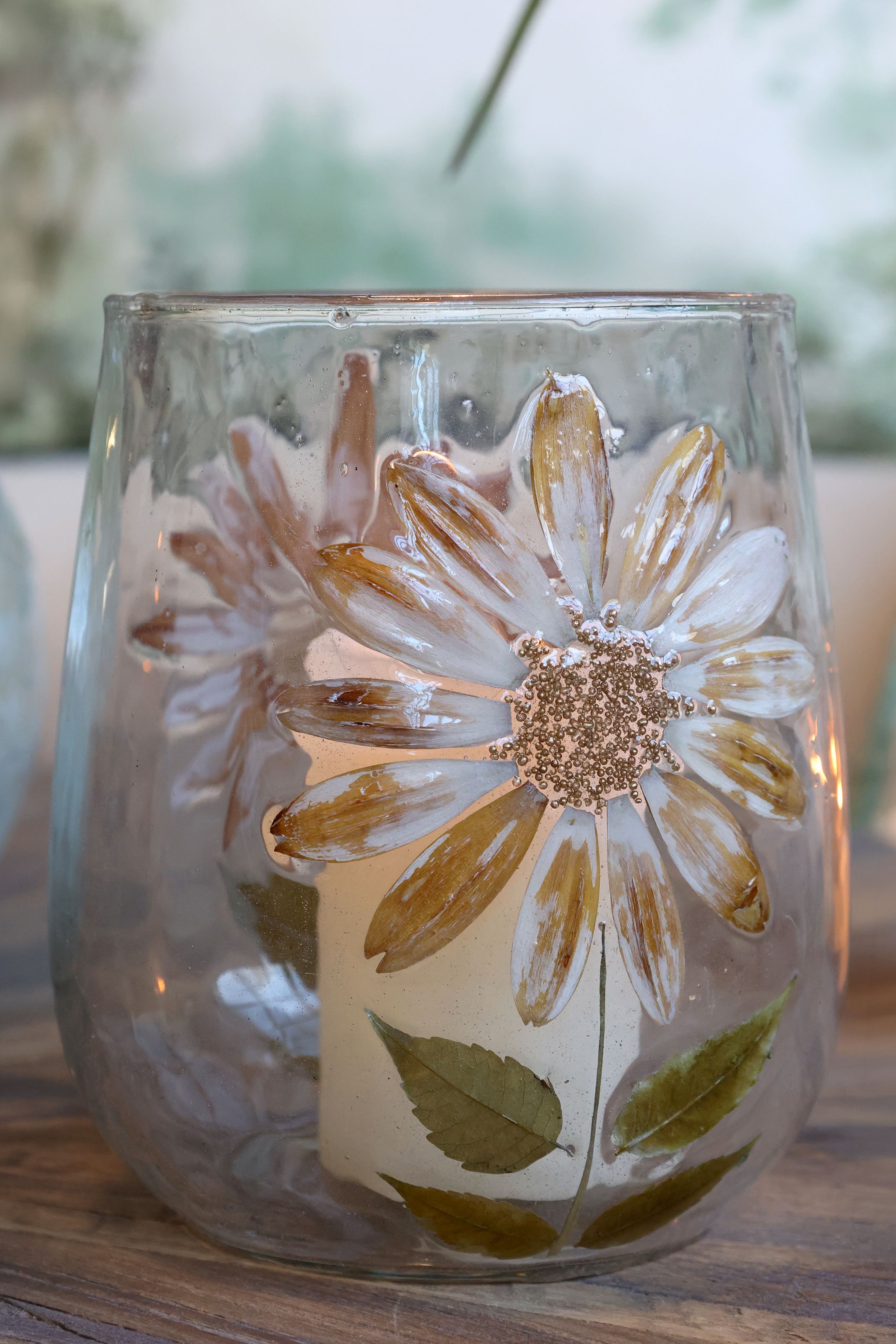 Windlicht Deko mit getrockneten Blumen, Glas, 14 cm hoch