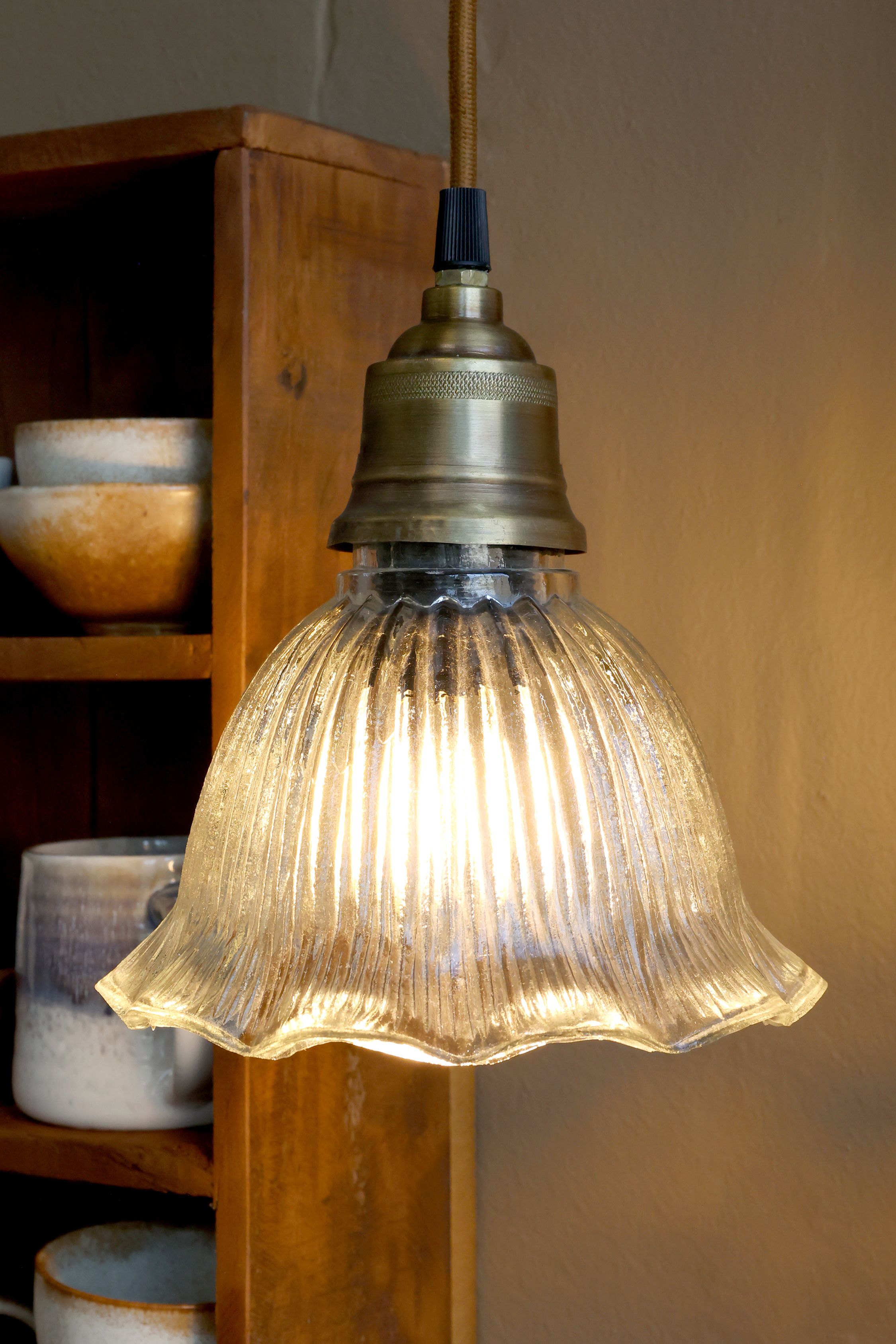 Lampe mit Messingoberfläche – 18 cm hoch, E27