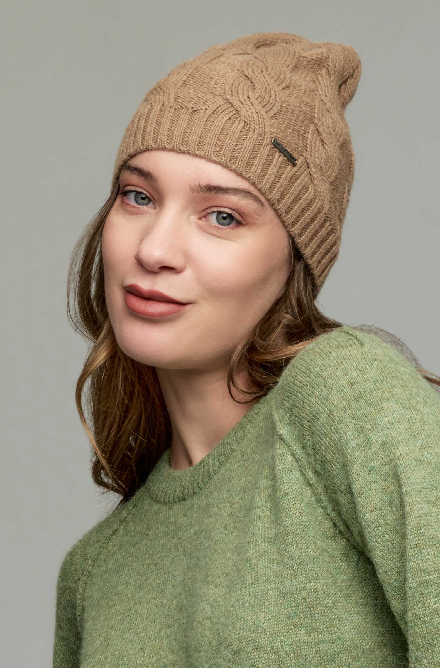 Alpaka Mütze YARELA aus 100% Baby Alpaka