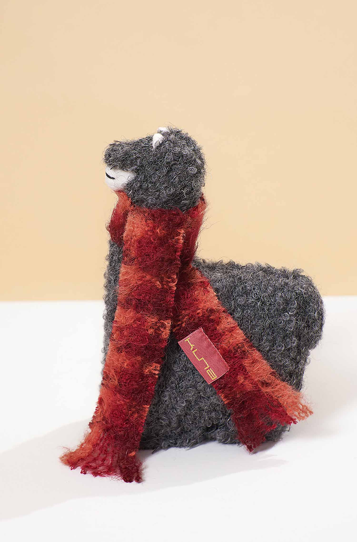 Alpaca stuffed toy RAWA 20 cm by KUNA