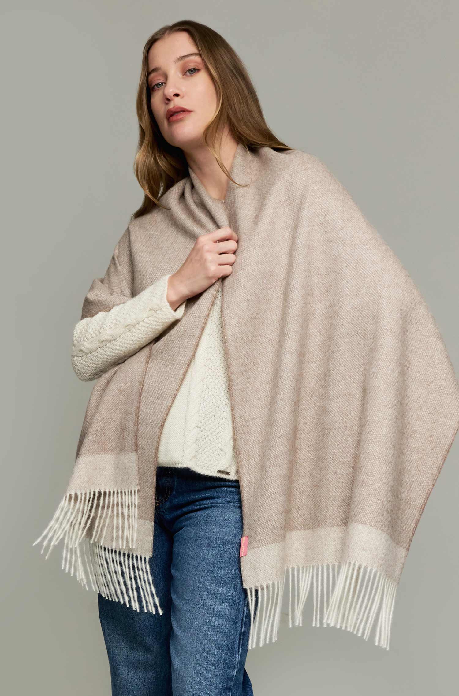 Alpaka Webschal YANELY aus 100% Baby Alpaka