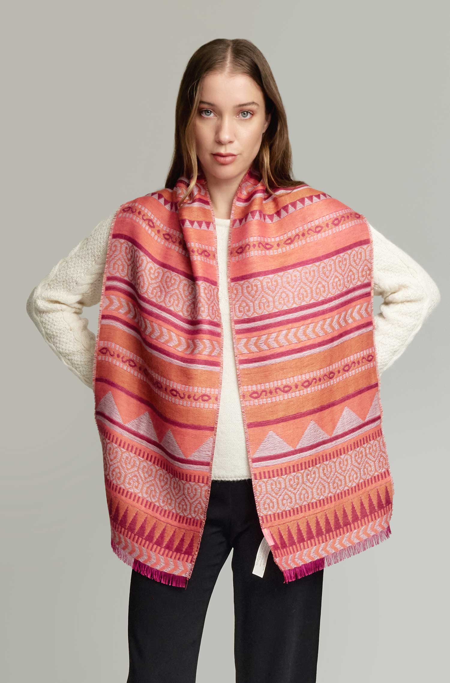 Alpaca woven scarf YARANGA made of baby alpaca &amp; silk