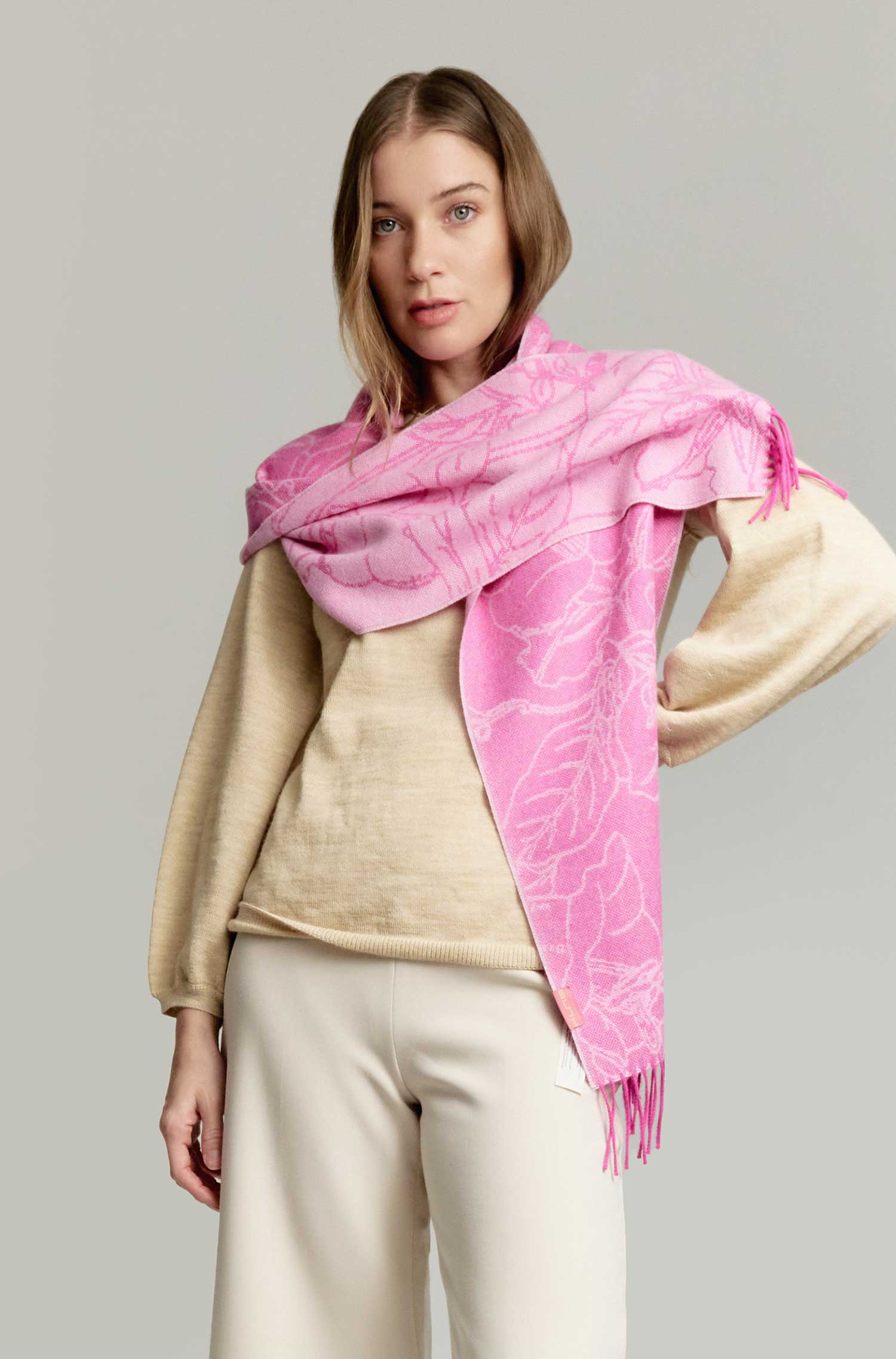 Alpaca woven scarf YETZAEL made from 100% baby alpaca