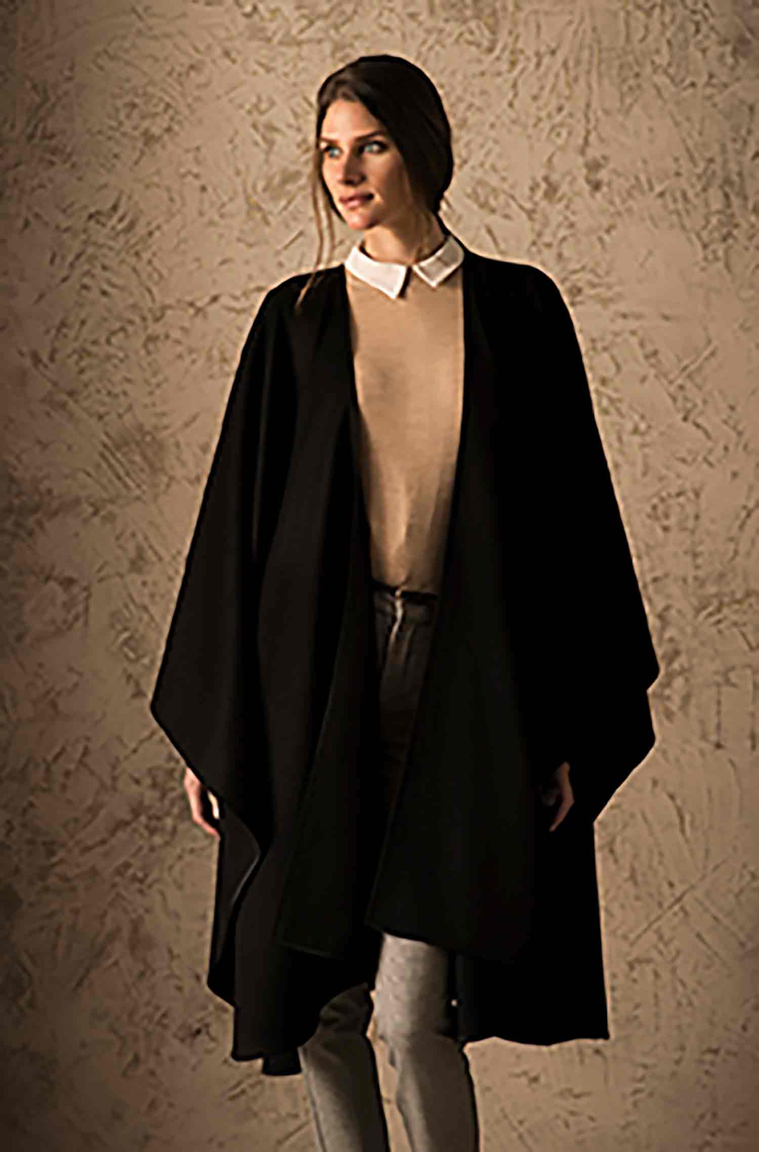 Cape GRUN women's royal alpaca long