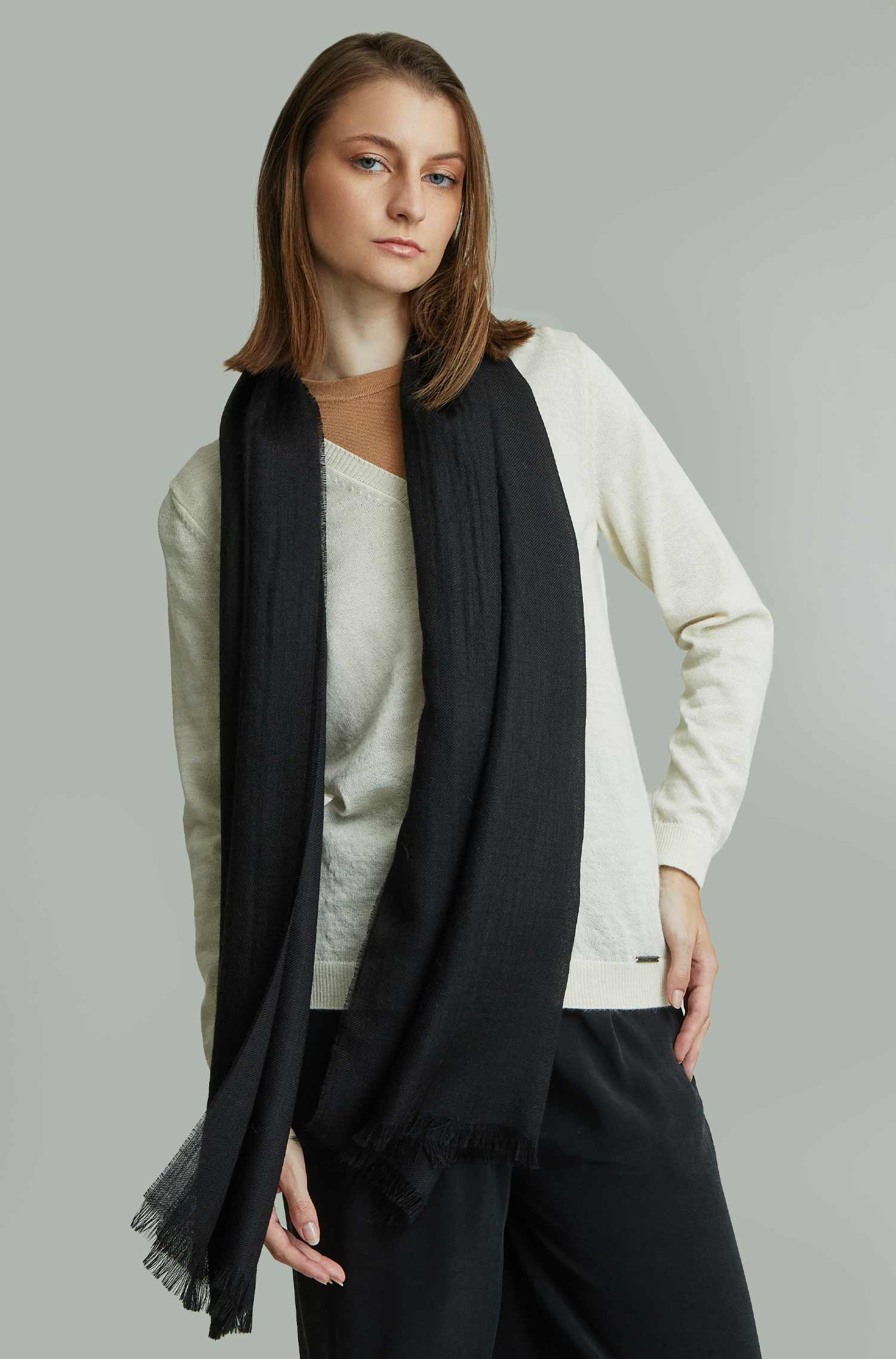 Women's woven stole AMARETO Baby Alpaca KUNA Essentials 200 x 70cm Aurora