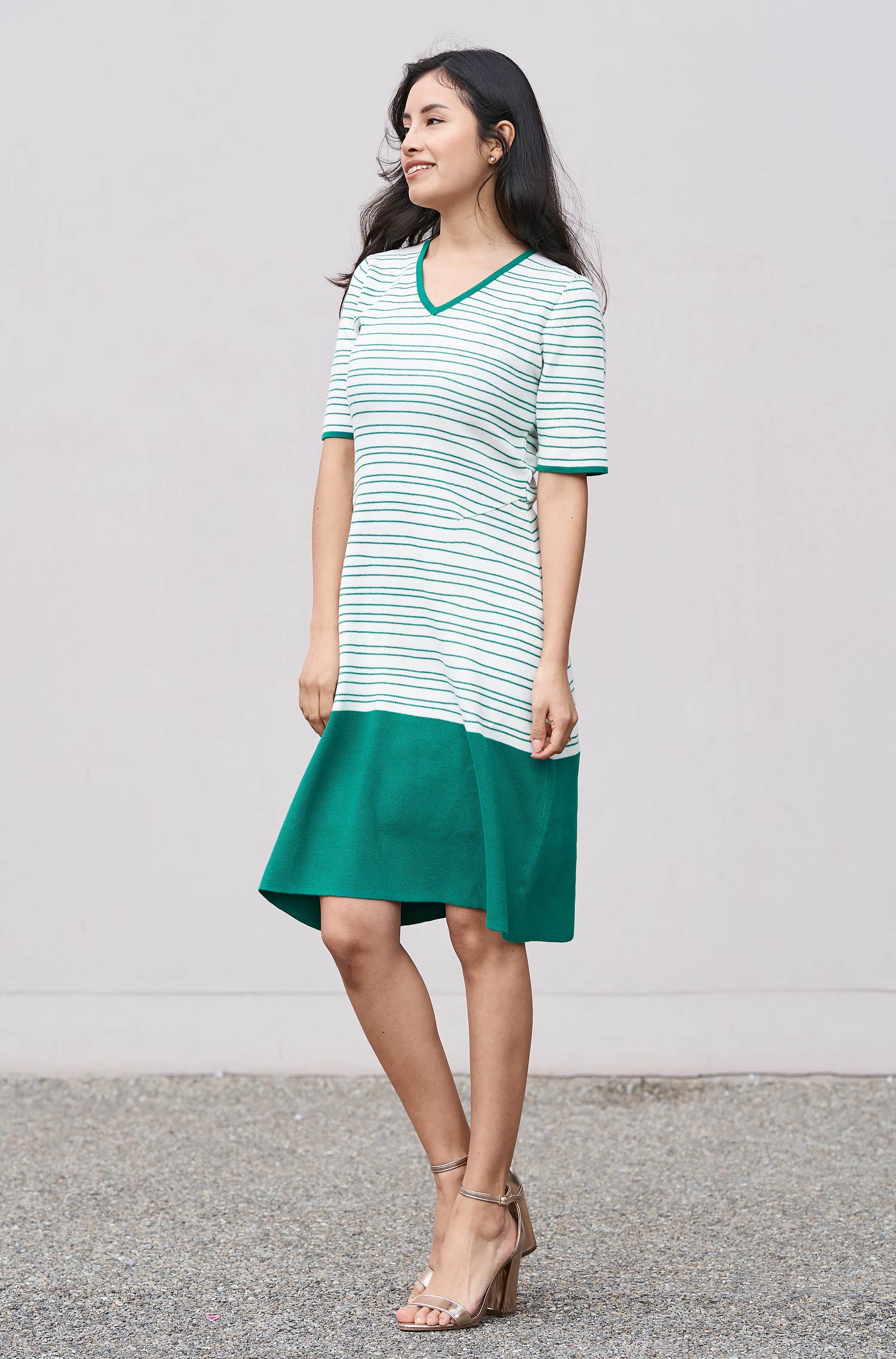 LINEAS knitted dress made from organic Pima cotton