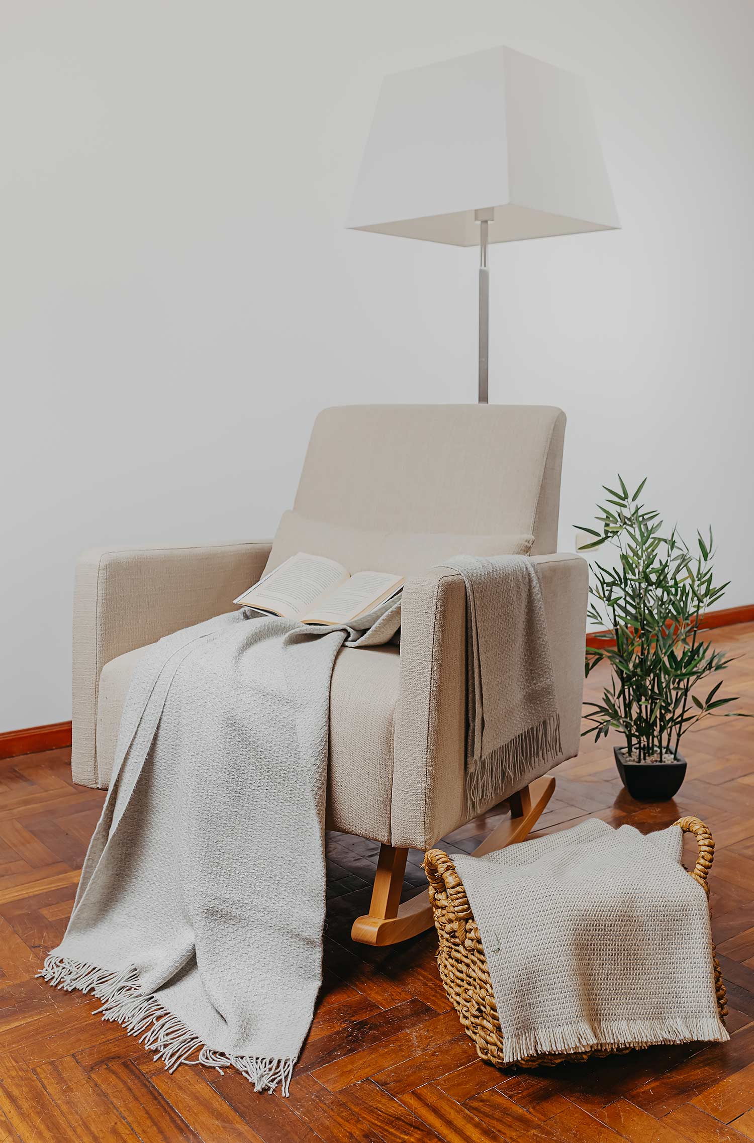 VITOR blanket from KUNA Eco Line